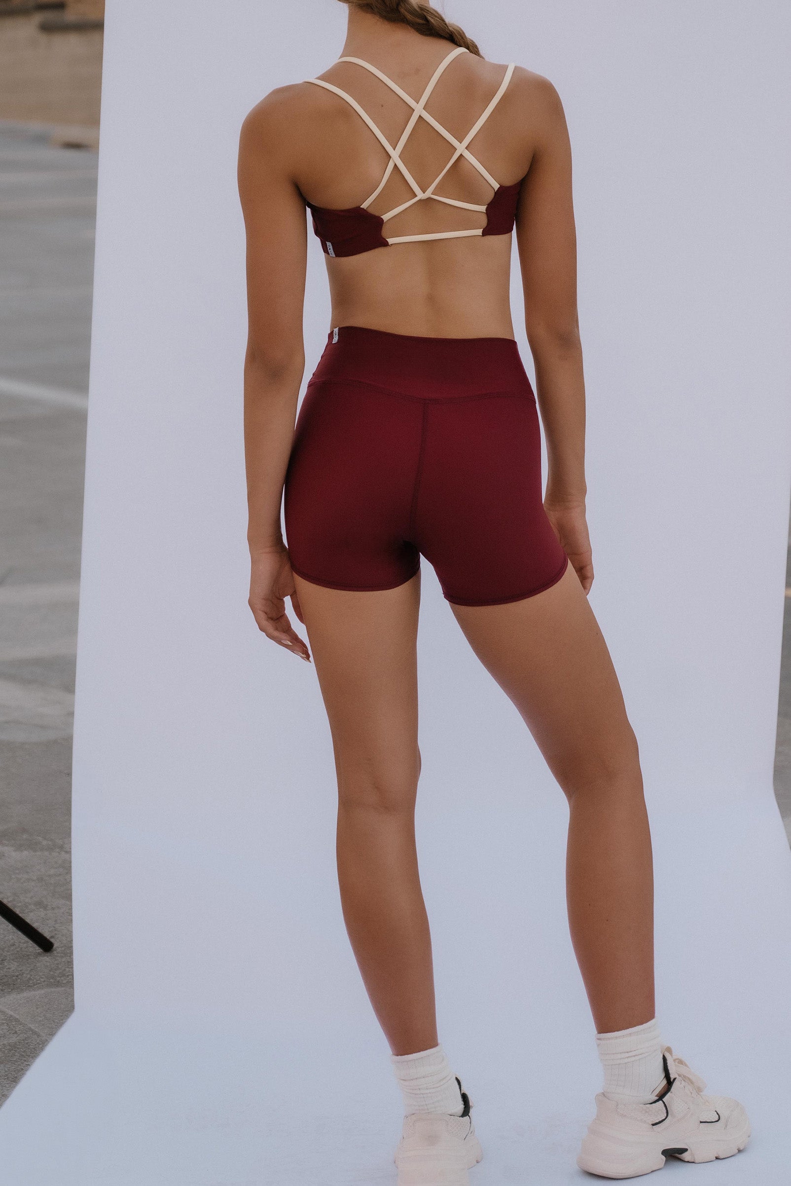Everyday Breathe Short 3" - Garnet (Restocking 8.10)